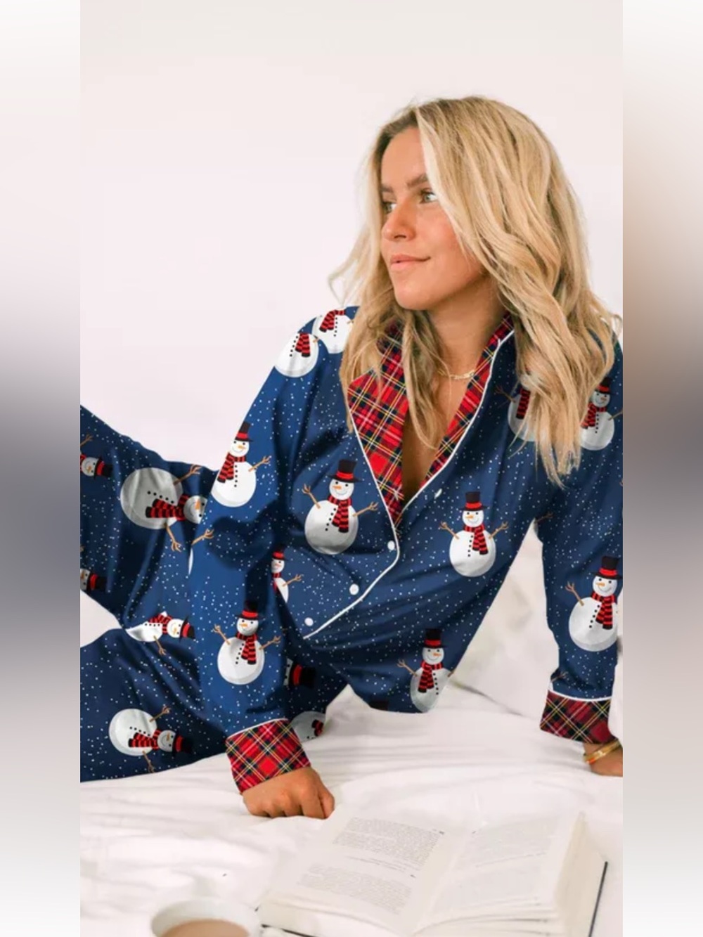 NWT Averie Frosty Print PJ Set - Large
